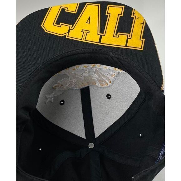 Pit Bull California Republic SnapBack Trucker Hat Black Yellow White Bear Star - Picture 7 of 8